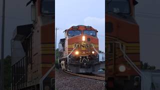 BNSF Dash 9