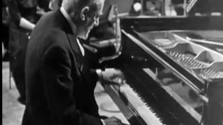 Vlado Perlemuter plays Ravel Piano Concerto for the Left Hand