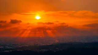VIVO X100 Pro 20250824 Dramatic Sunset \/ 20250824 戲劇性的日落. 斜射光, 狂風, 雨瀑, 45分鐘內接力上映