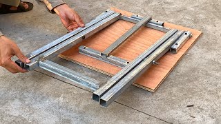 DIY  Great Craftsman's Ideas // How to Make a Smart Folding Table // Metal Smart Folding Utensils !