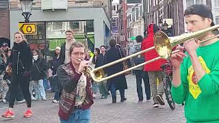 Muzikanten op de Bakkerbrug Utrecht
