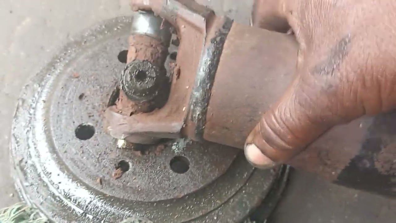 como tirar e montar a Cruzeta da transmissão da D20