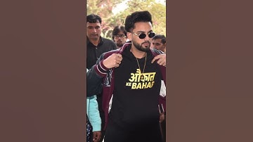 Elvish Yadav below the system #shorts #biggbossott2 #elvishyadav #salmankhan #system #jannatzubair