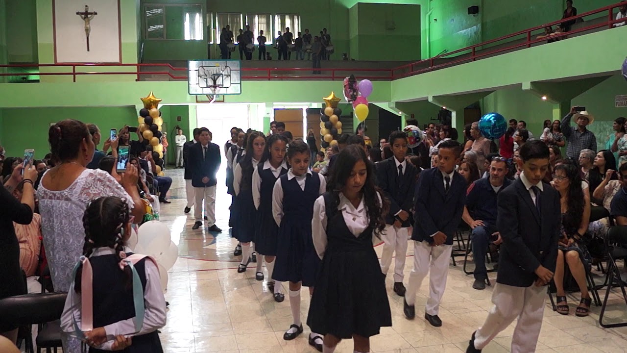 Entrada Graduados Primaria (2019)