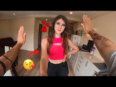 CRAZY GIRL WANTS ME TO BE HER BOYFRIEND Parkour POV Love Best Celpan 