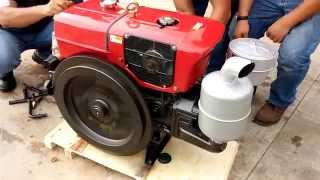 Motor Diesel Tipo Industrial Refrigerado por Agua 22HP KTC 485WCE22