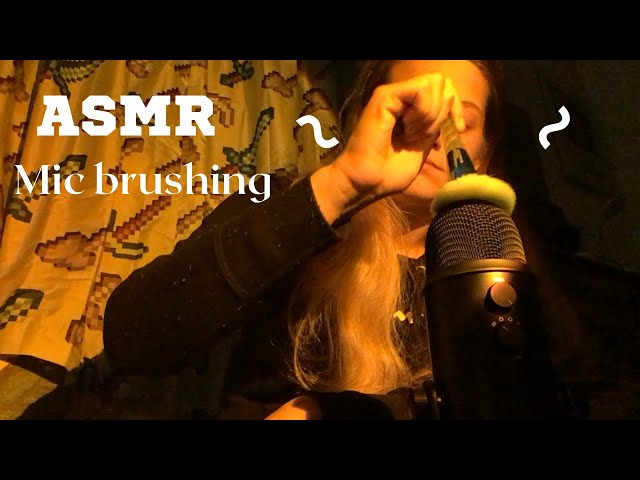 ASMR mic brushing with 10 different brushes !! 100 % Sensitivity￼