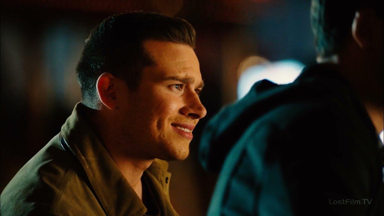 Служба спасения бак и эдди. 911 служба спасения эван бакли. Эдди диас и бак. Тейлор кинни в пожарных. Служба спасения бак и эдди.