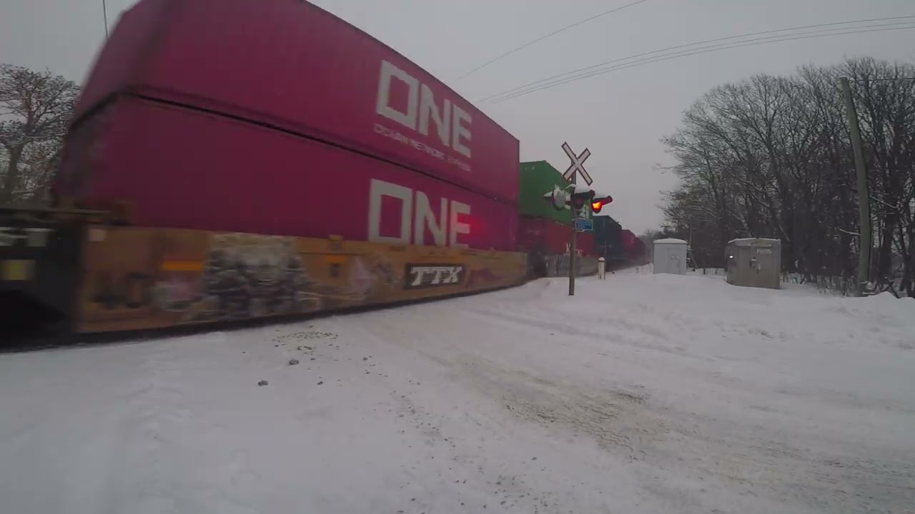 CN 3160 leads Northbound Intermodal at BlackStone Crane lake road