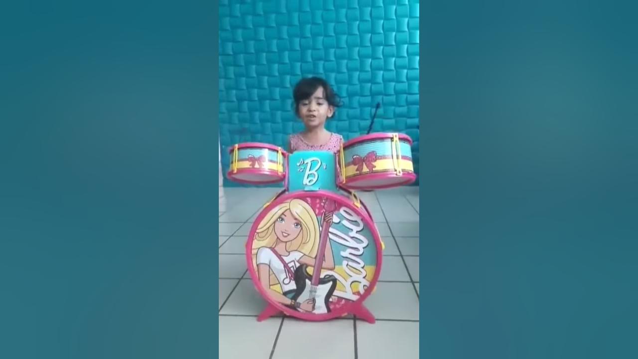 Bia cantando meu barquinho ❤