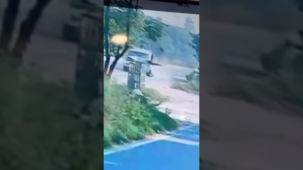 Jagraon de Mullanpur Pind vich bhayanak hadsa! 🚨Gaddi te motorcyclist di mauka ’te maut Punjab News