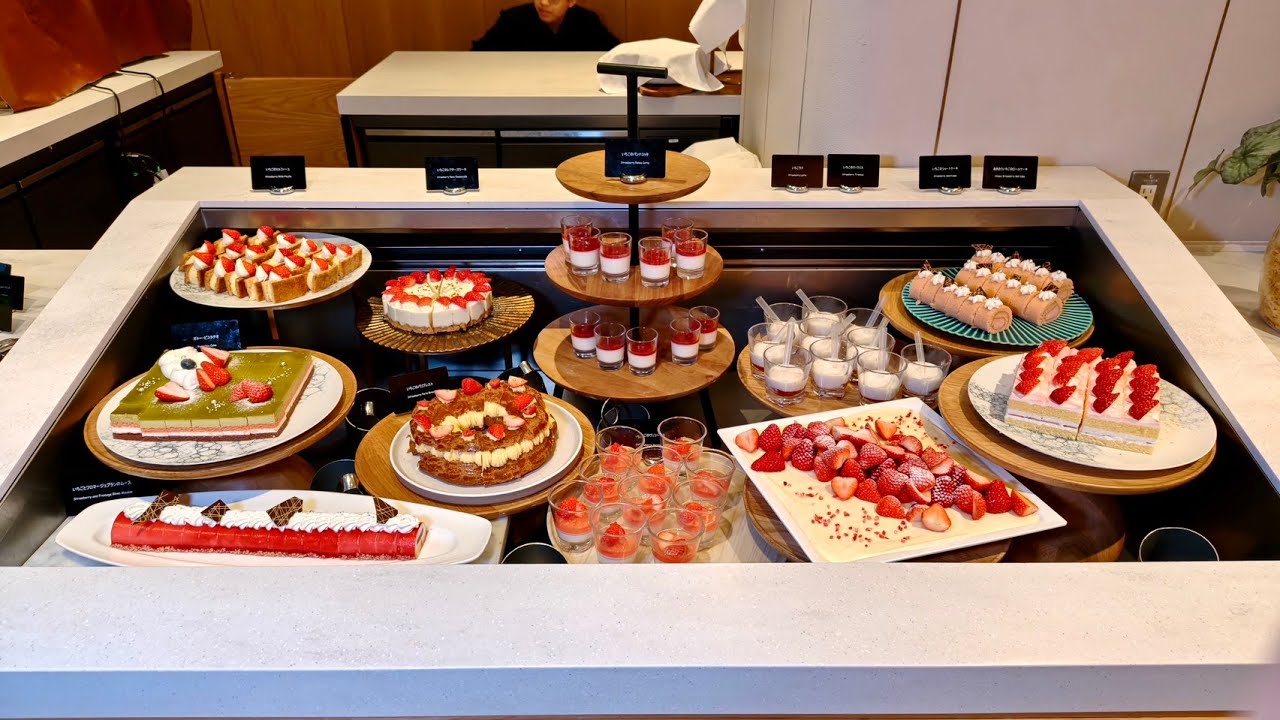 All-You-Can-Eat Strawberry Sweets + Lunch in Osaka | Full Menu at REMONE, RIHGA Royal Hotel Osaka