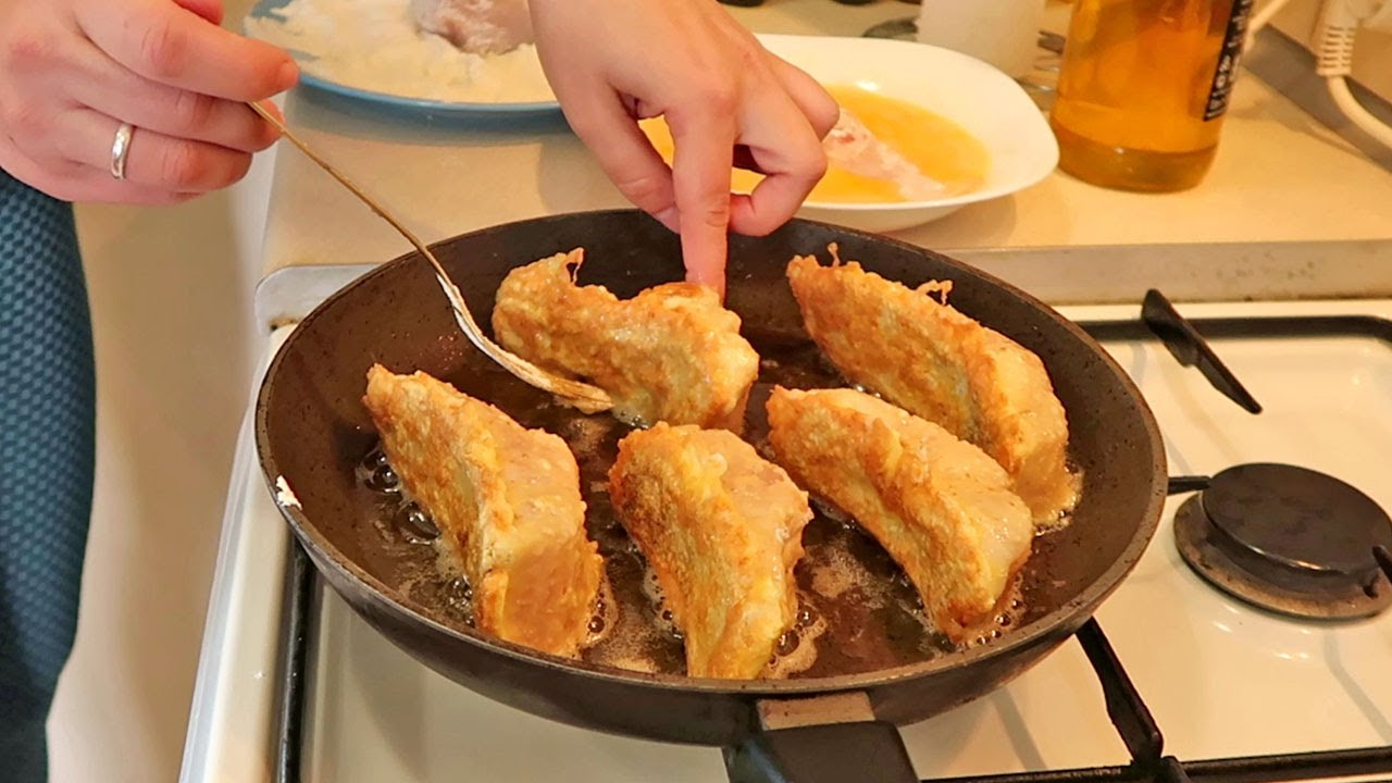 Сколько жарить судака. Судак жареный. Судачок жареный. Филе судака жареное. Судак рыба жареная.