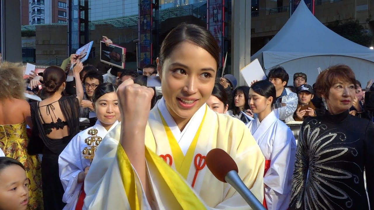 宮崎あおいの結婚相手 夫 は岡田准一 妊娠説や再婚で子供がいる 宮崎あおいの結婚相手 夫 は岡田准一 妊娠説や再婚で子供がいる