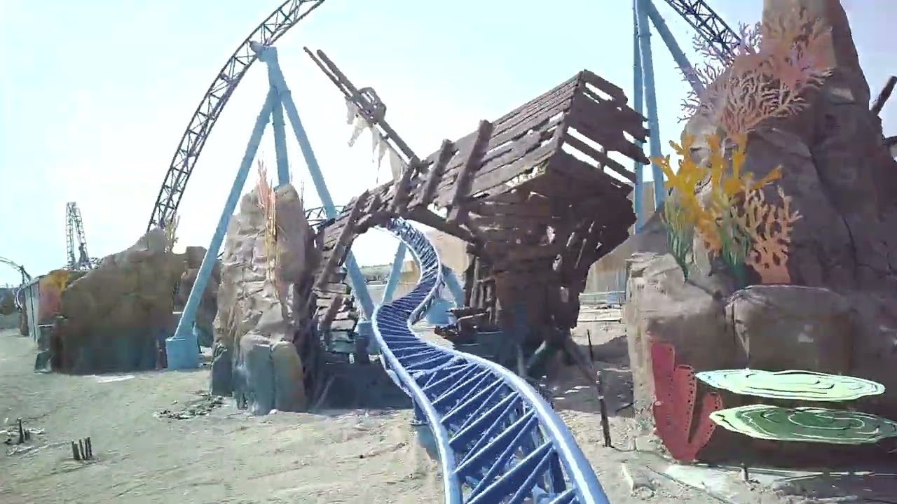 Manta • SeaWorld Abu Dhabi • Captain Coaster