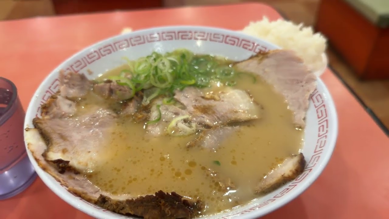 Midnight Ramen Run in Osaka: 3AM Kinryu Ramen & Night Walk from Swissôtel 🌃🍜 深夜に金龍ラーメンを食べに行く🍜