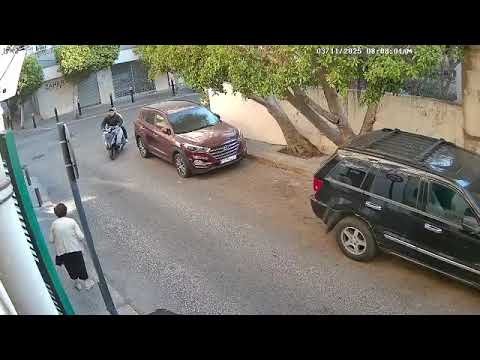 فيديو ي ظهر عملية نشل سيدة مسنة في الأشرفية