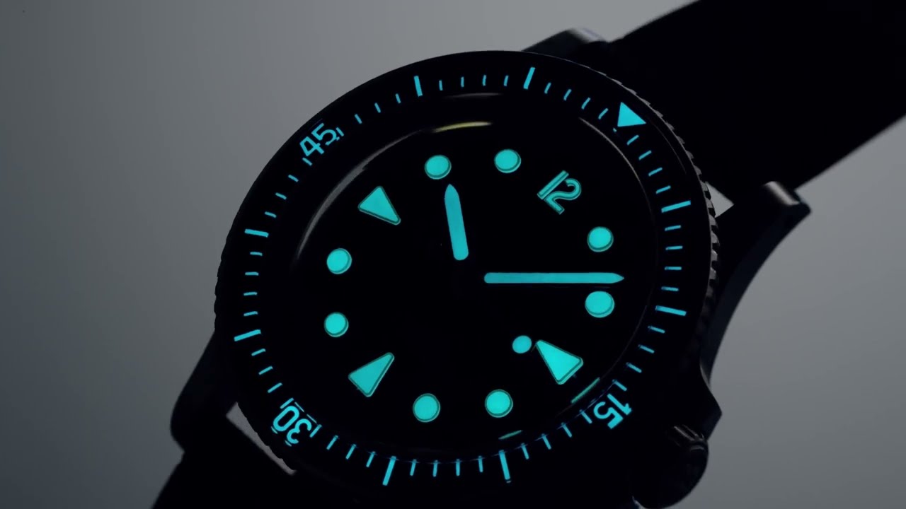 BALTIC / バルチック アクアスケープ Aquascaphe MK2 Blue 37mm ラバー