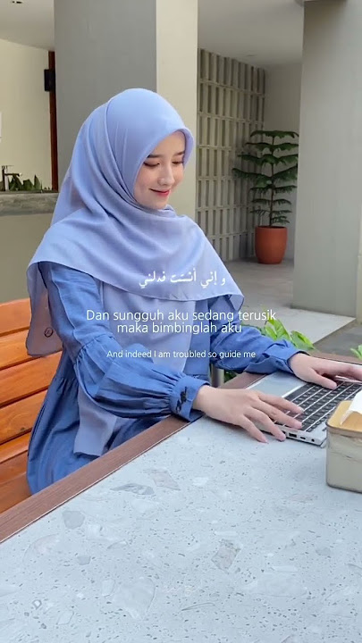 Siapa yg sudah doa pagi ini?? ✨Jangan  lupa berdoa ya gaes 🤲🏻 #kaffa #shortcideo #dressmaryam