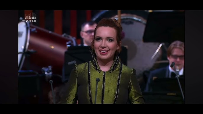 Bella Rossini tomosha qiling Bella Rossini tomosha qiling