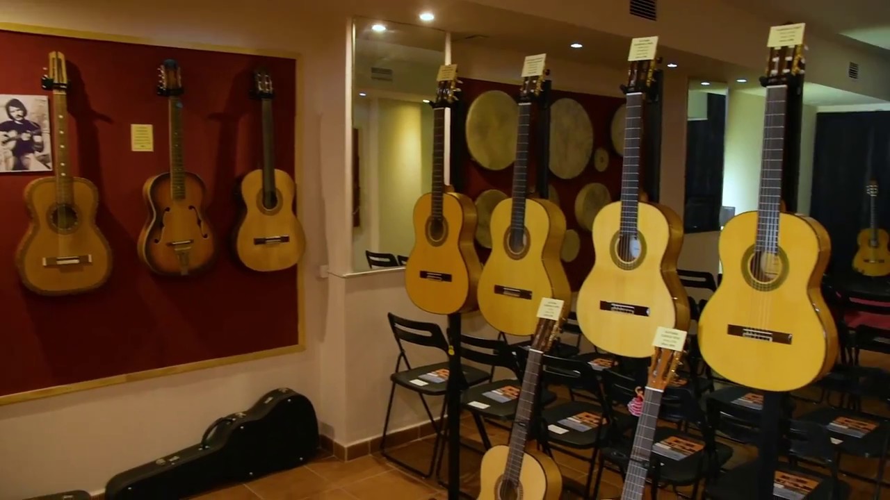 RONDA GUITAR HOUSE 2017 - YouTube