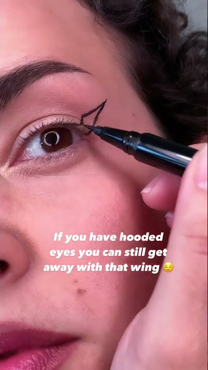 Wing eyeliner for hooded eyes