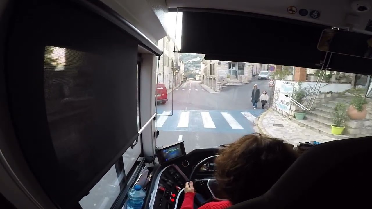 Au volant d'un Yutong iCE 12 sur la ligne 651 (partie 1)