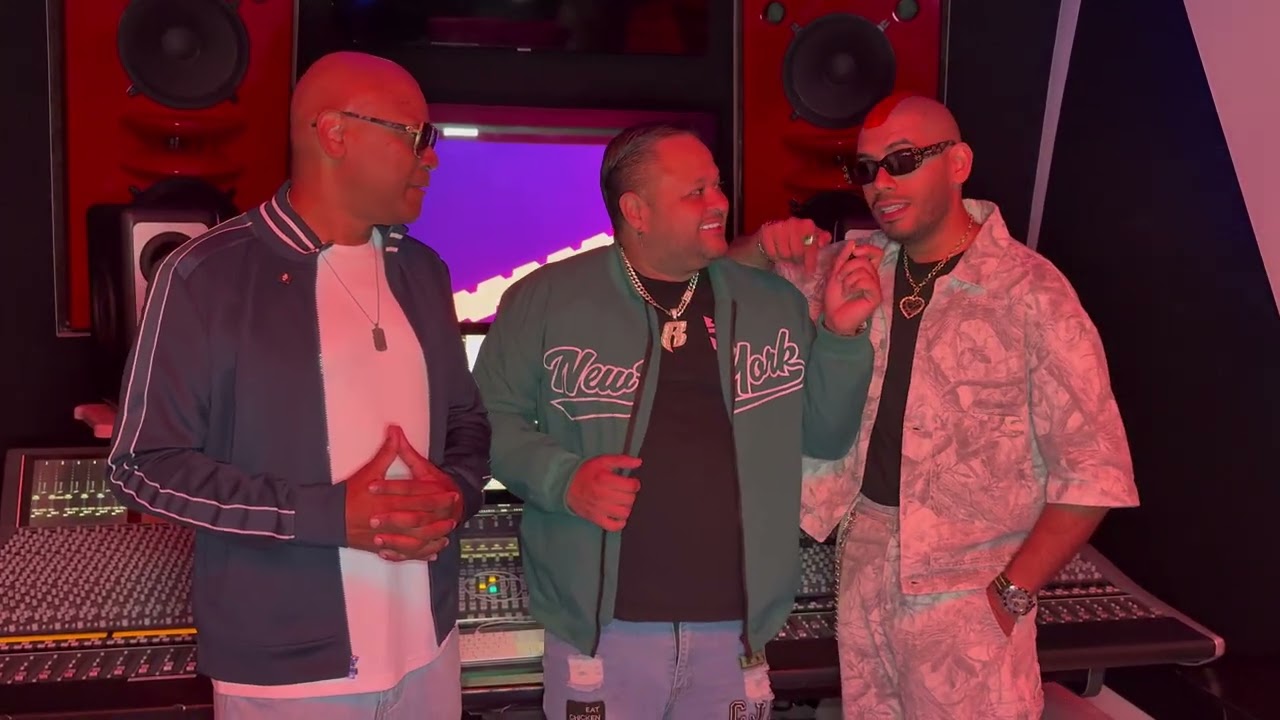 Entrevista a FER ARIZA @ferarizam NELSON ZAPATA @proyectouno en lanzamiento del nuevo tema DISCMAN 