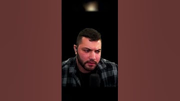 When scavs have AIMBOT #escapefromtarkov #tarkov #tarkovclips