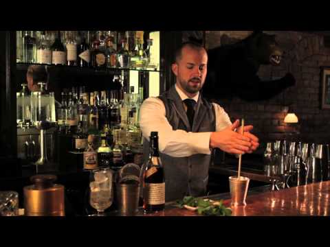 How to Make a Mint Julep - Speakeasy Cocktails