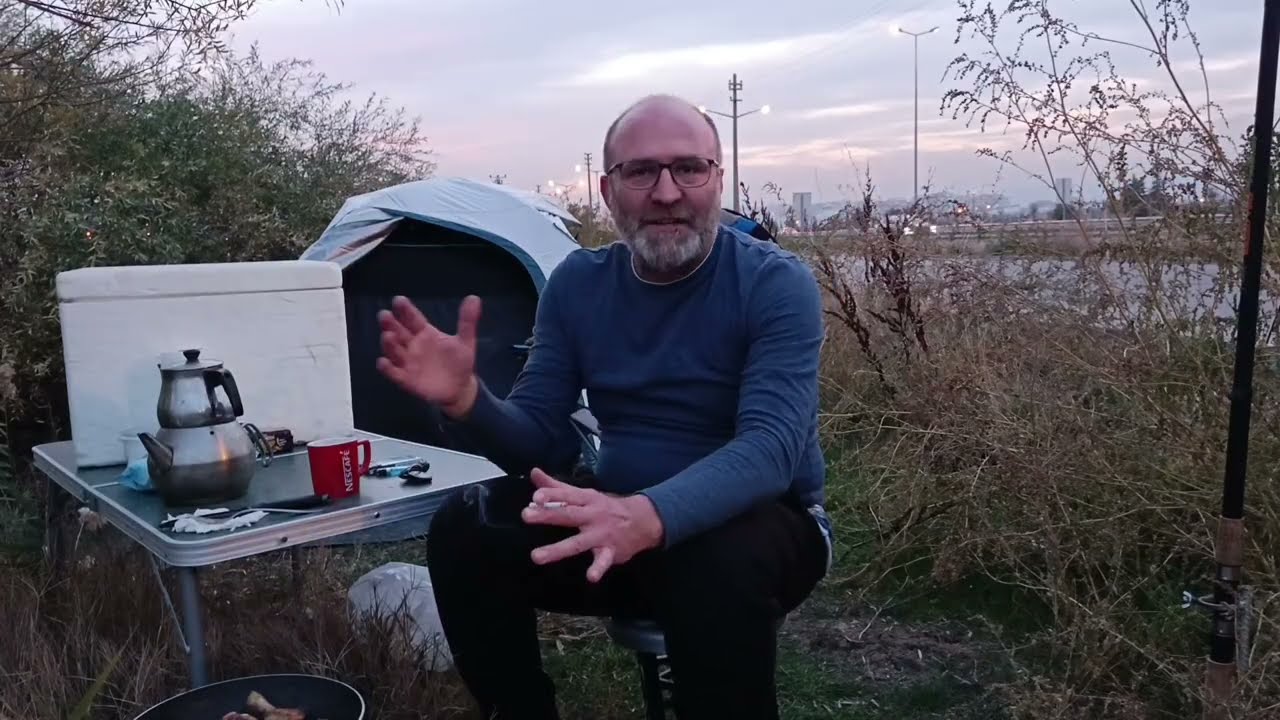  İkili  SACAK OltA VE SAZAN AVI VE KAMP 