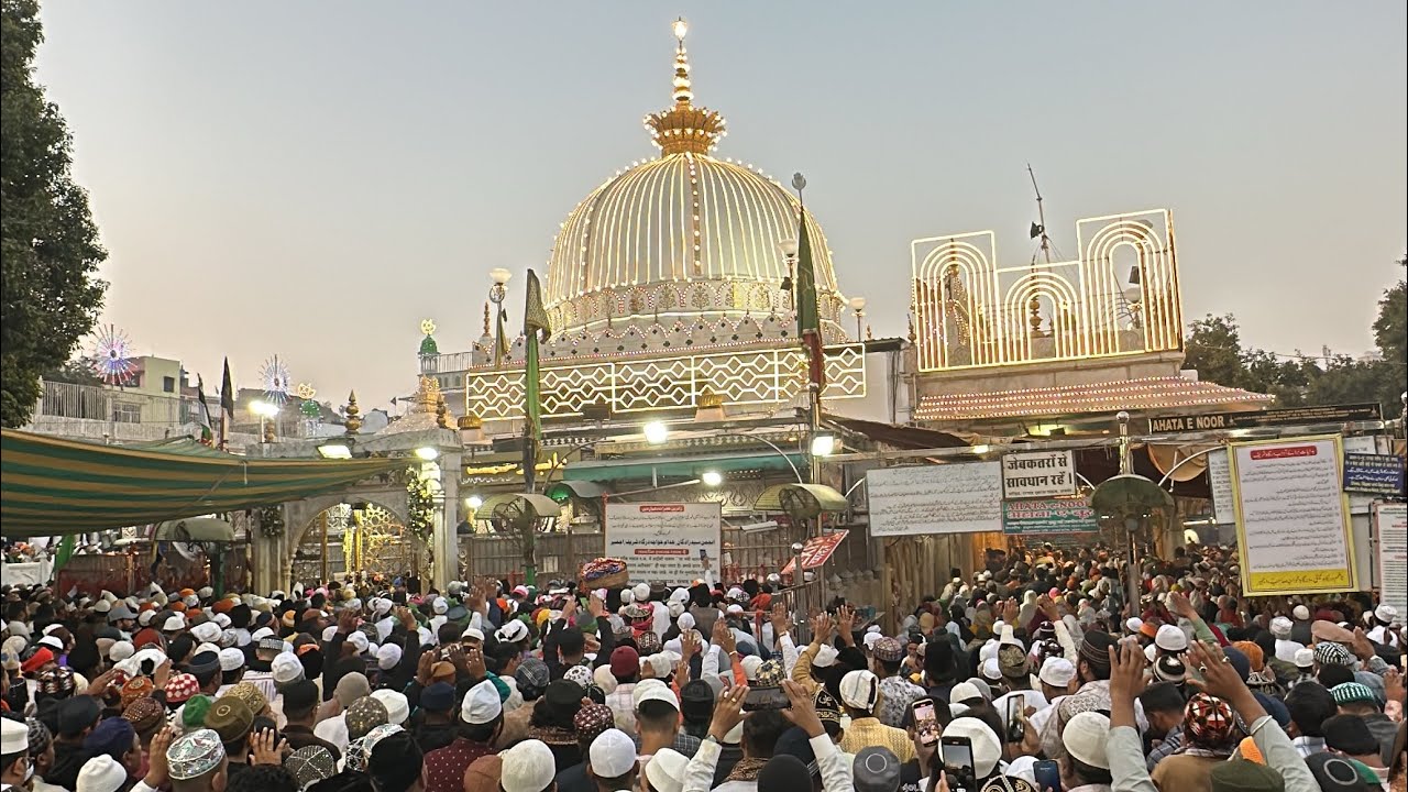 Subhan Rajab 812 Urs Mubarak Subhan Allah Roshni Dua on 7th Rajab #religion # ...