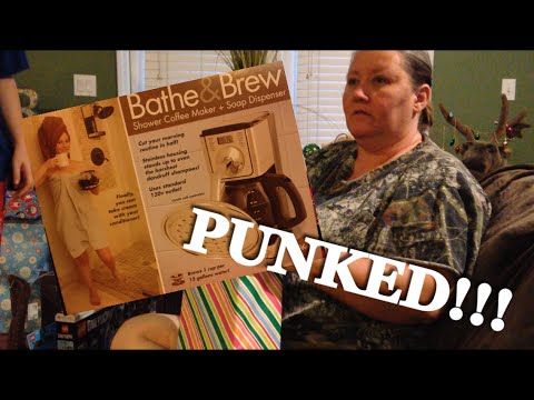 bathe-&-brew-walmart-christmas-prank!