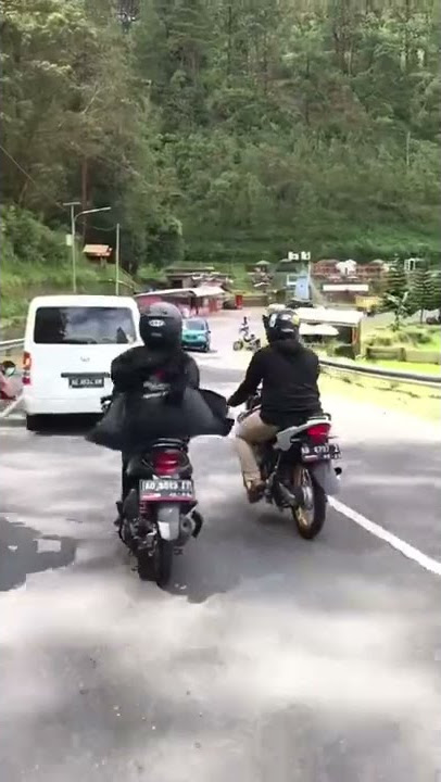 NAIK MOTOR KE PUNCAK BOGOR | HALU STORY #shorts  #storyhalu #storyig #storywa