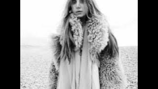 Lykke Li - I Know Places