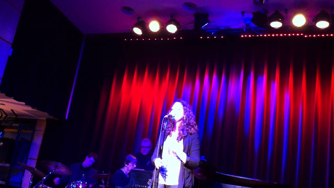 "Alfie" -- sung by Leah Rich