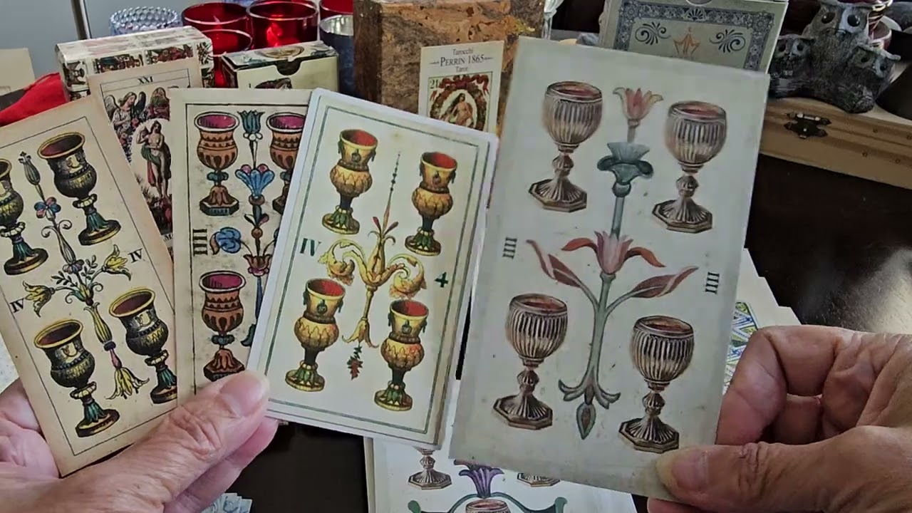 Today's a Two-fer! Pip Comparisons of the Previously Shown Decks