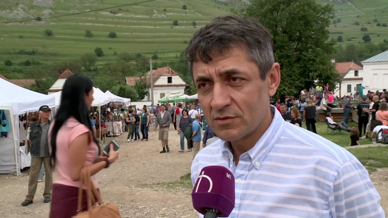 Potápi Árpád,  nemzetpolitikai államtitkár nyilatkozata a III. Duna Napról Torockón