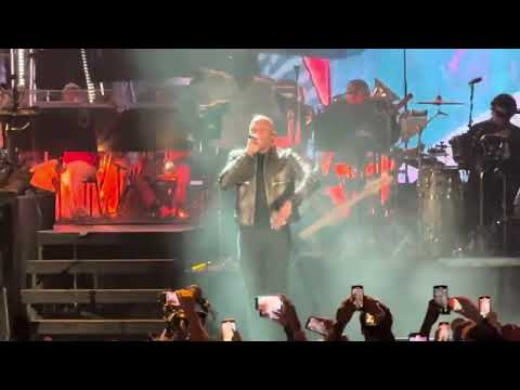 Dr Dre pops out on stage with Anderson Paak at the Hollywood Bowl.
