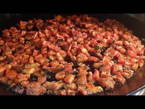 Instant baked burnt (sun dried) tomatoes #toppings #burnttomatoes #sundriedtomatoes #cookeasy #