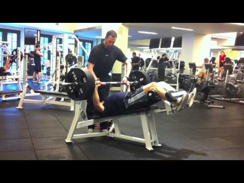 Decline Bench Press 305 x 1