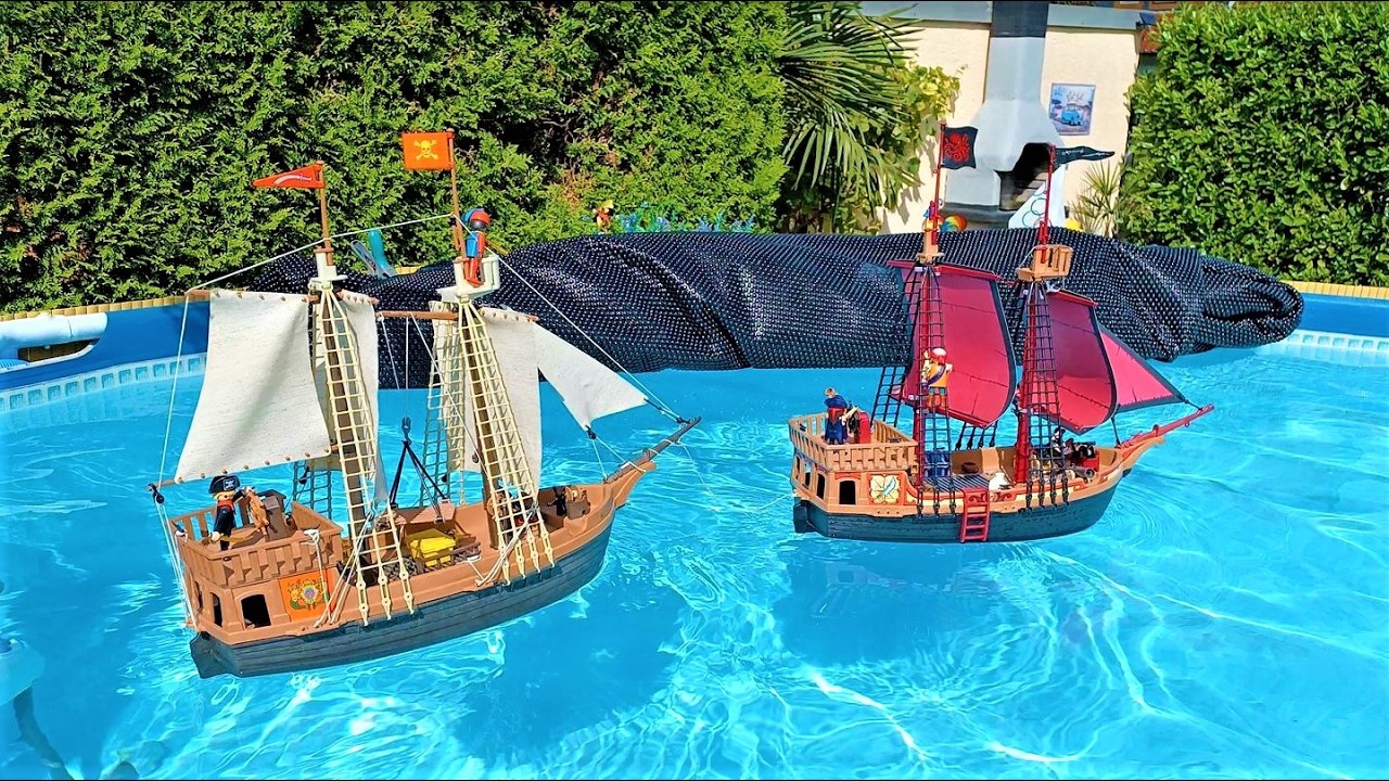  Playmobil Pirate Ships 3550 and 70411 Playmobil Piratenschiff pool Motiv 