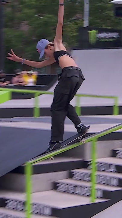 Chloe Covell wins gold in Monster Energy Women’s Skateboard Street