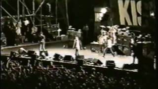 Foo Fighters w/ Barrett Jones &amp; Krist Novoselic - Communication Breakdown (Seattle 1997)