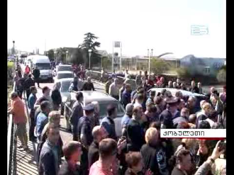 გამოსახლების პროცესი განახლდა-დაზარალებულმა მოქალაქეებმა ცენტრალური მაგისტრალი გადაკეტეს