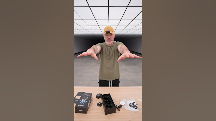 World's Smallest 4K Vlog Camera... Insta360 GO 3S