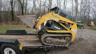 Buying and fixing a tracked skidsteer part 1  Gehl CTL60