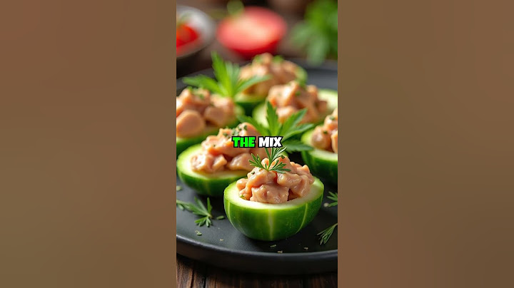 Crunchy Cucumber Tuna Boats: Quick, Low-Carb Lunch Delight! 🛶🐟