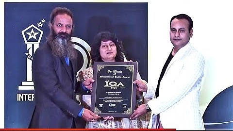 Award given in Mumbai by yoga Guru yogi ji