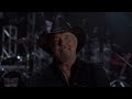 Trace Adkins Reflects On His Album Love Will...